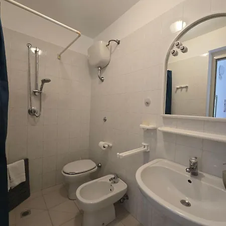 Elianti לינה וארוחת בוקר מאטינאטה