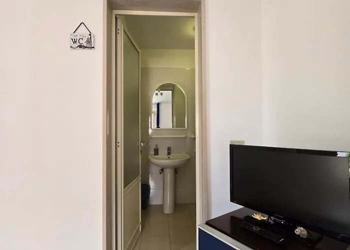 Elianti לינה וארוחת בוקר 3*